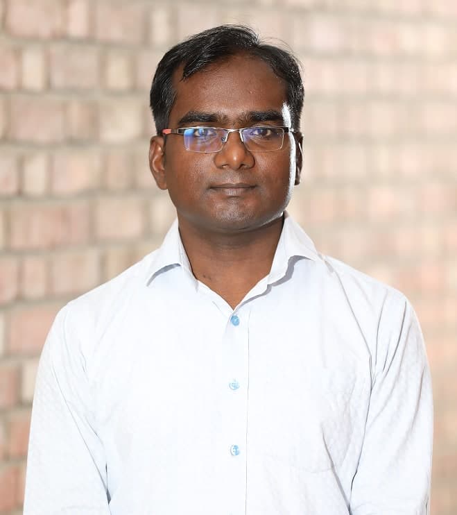 Dr. Akhilesh Kumar Kushawaha