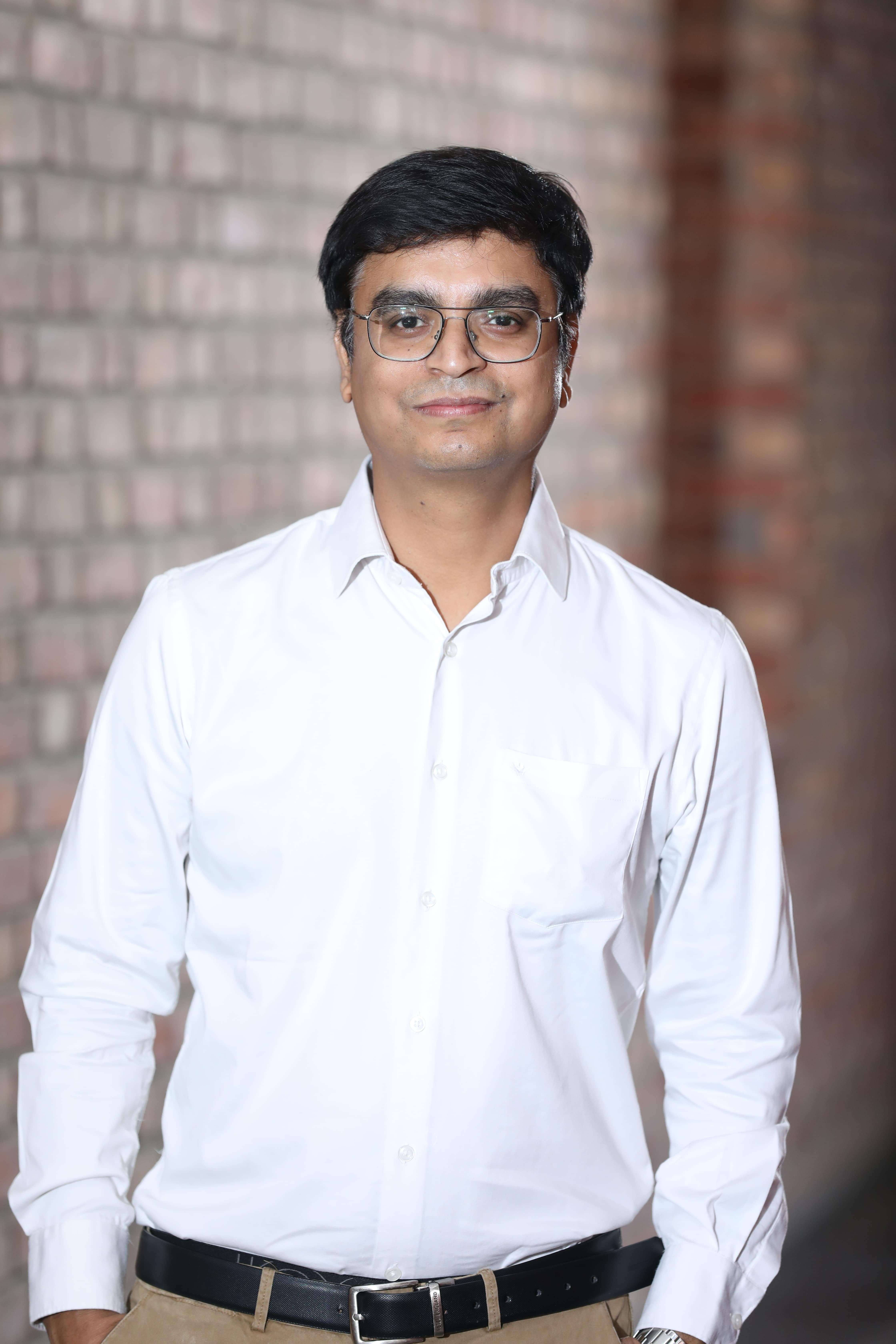 Dr. Ravi Prakash Chaturvedi