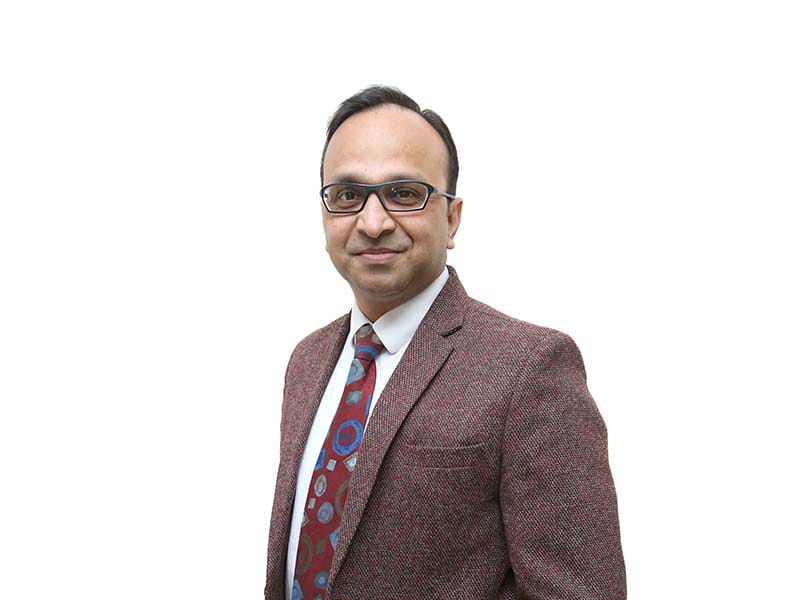 Dr. Nikhil Kulshrestha