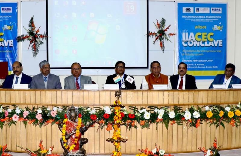 Sharda University organised one of a kind Industrial Mahakumbh in collboration with Indian Industries Association to promote ideas exchange