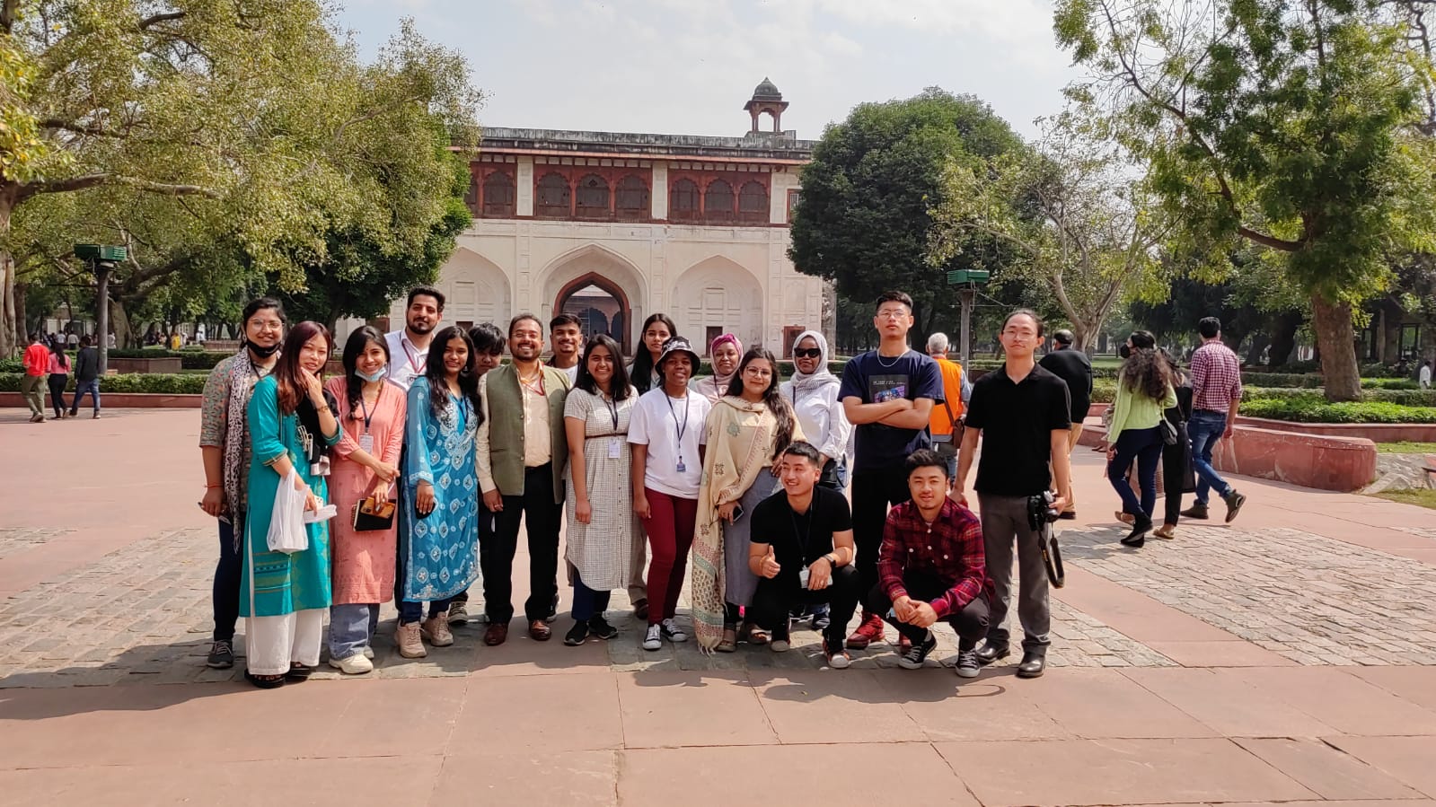 EXPLORING HERITAGE: An Educational Visit to Red Fort &amp; Old Fort for its B.A.(Hons.) and M.A. students on the 3rd March 2022