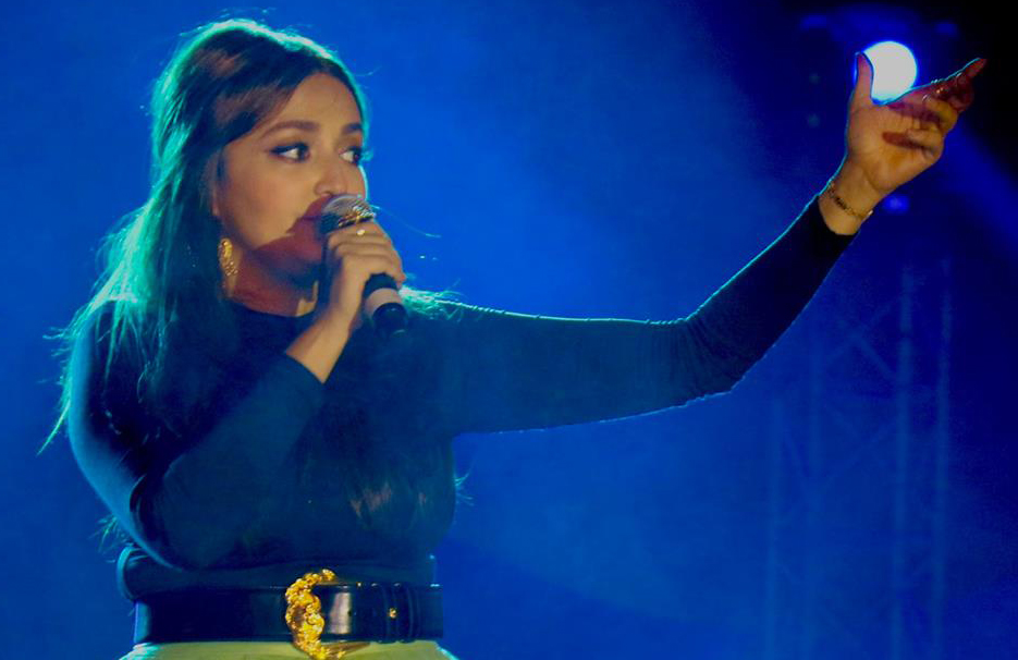 Monali Thakur performance in Chorus 2019 at Sharda University